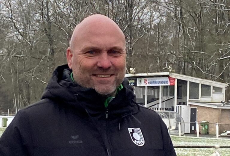 Freddy Strating op het veld, foto Michel Mulder H